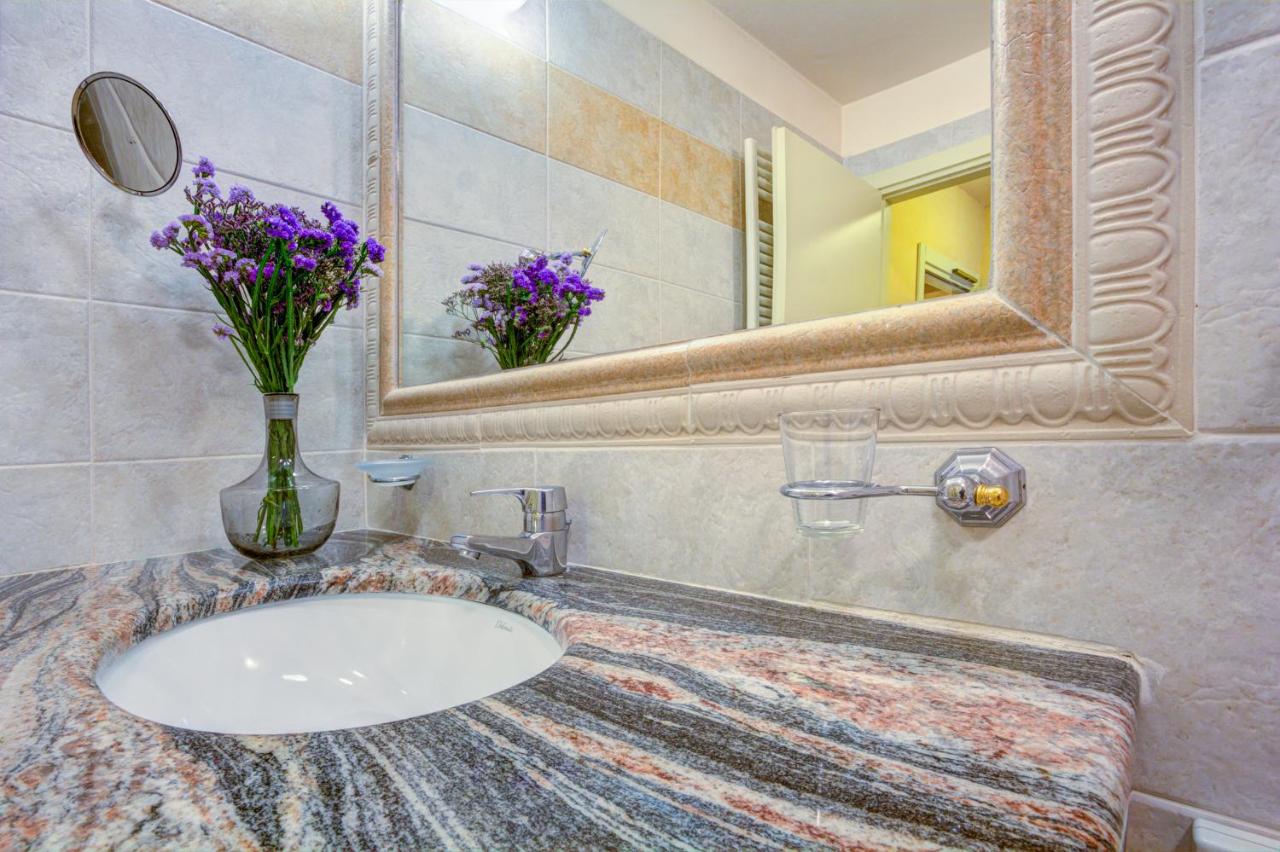 Hotel La Locanda photo