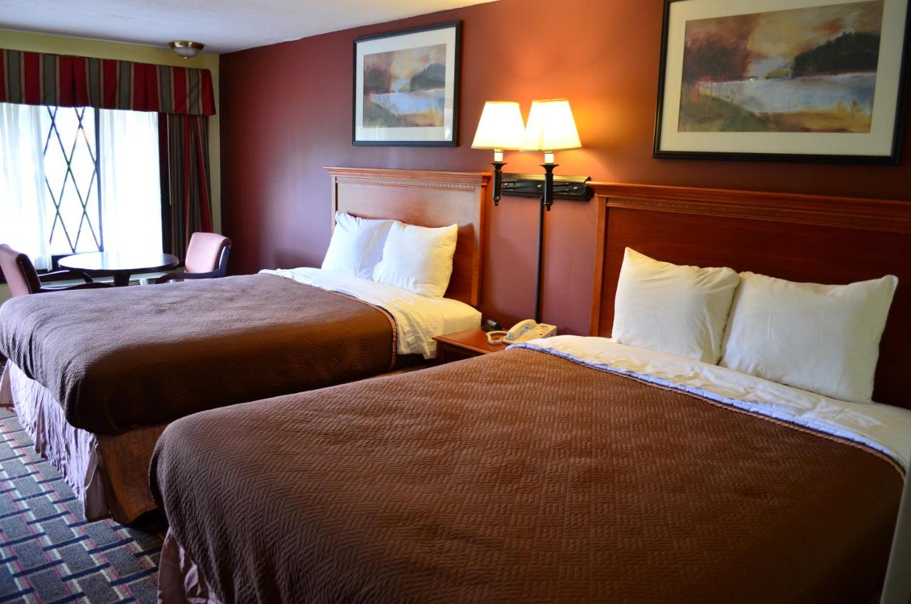 Greystone Motel — photo 9