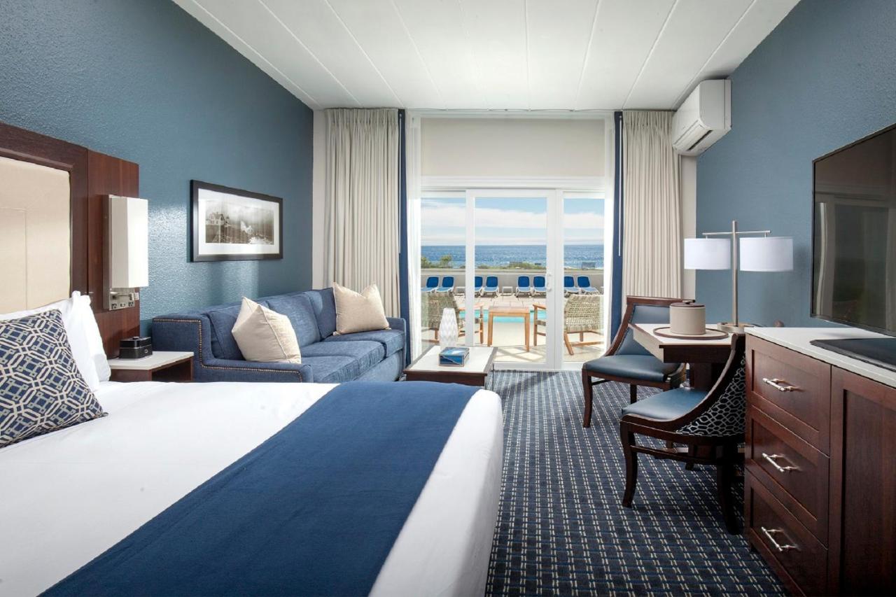 Ocean House Hotel at Bass Rocks — photo 2