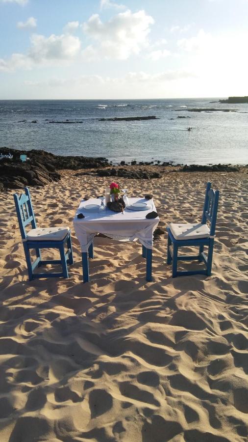 Beach: Casa Checa Apartment 1