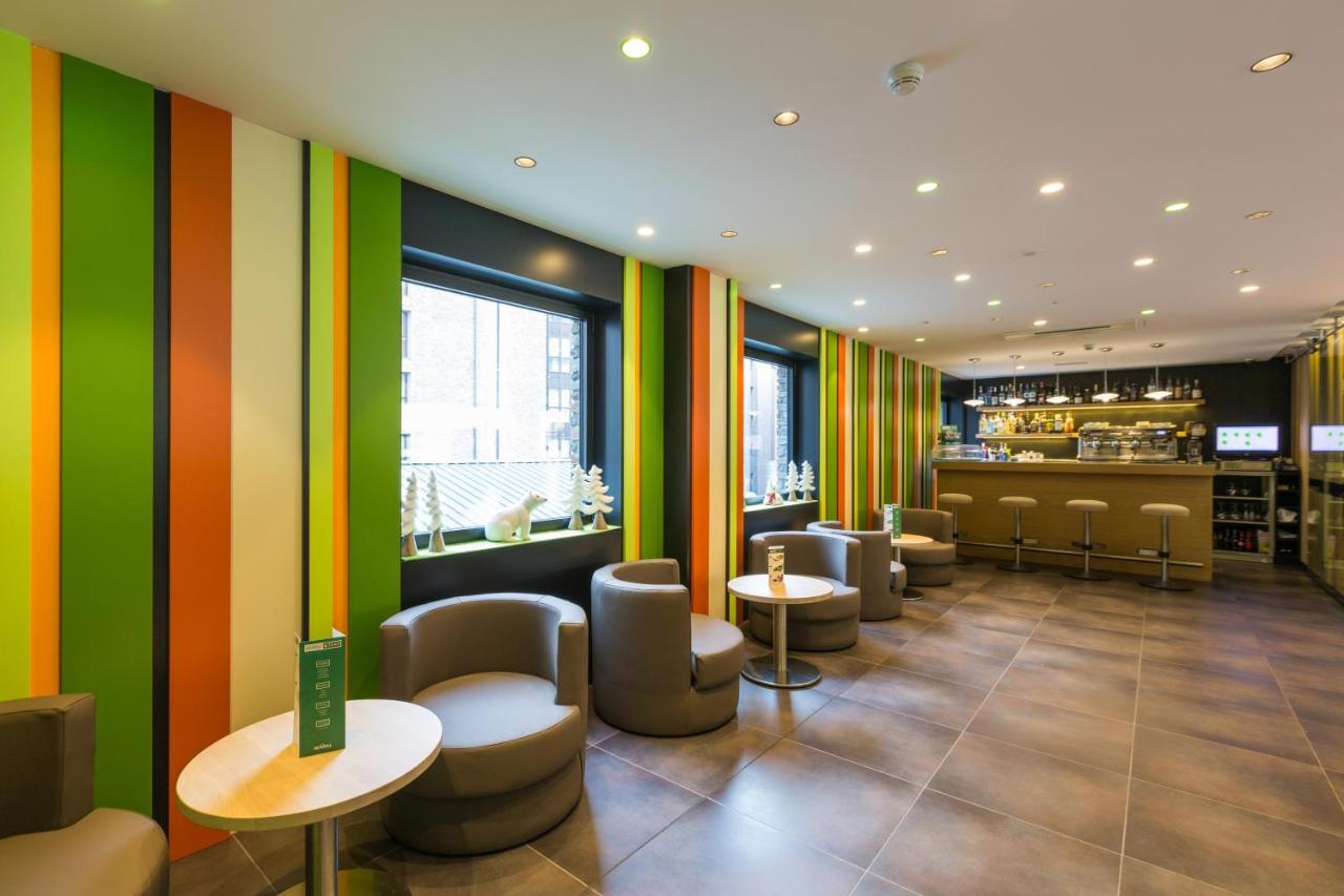 Hotel Metropolis photo