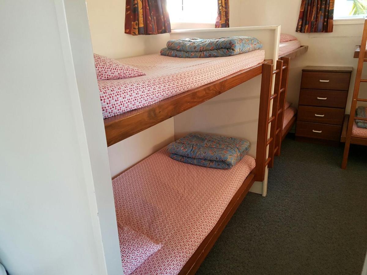 Auckland Northshore Motels & Holiday Park - Laterooms
