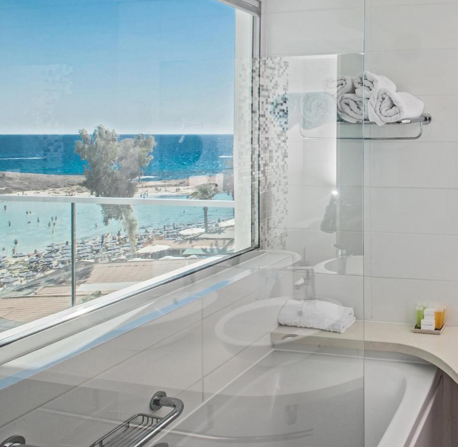Vassos Nissi Plage Hotel & Spa photo