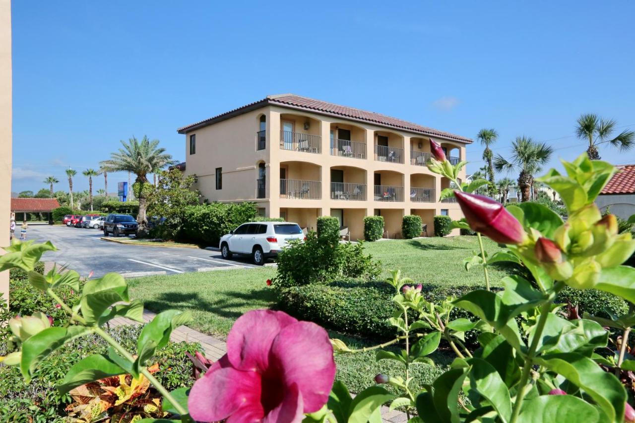 La Fiesta Ocean Inn & Suites — photo 14