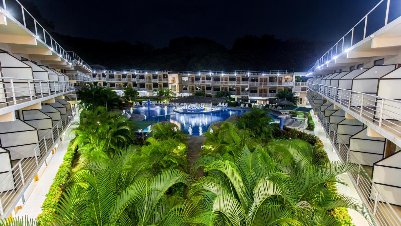 Hotel Arenas en Punta Leona photo