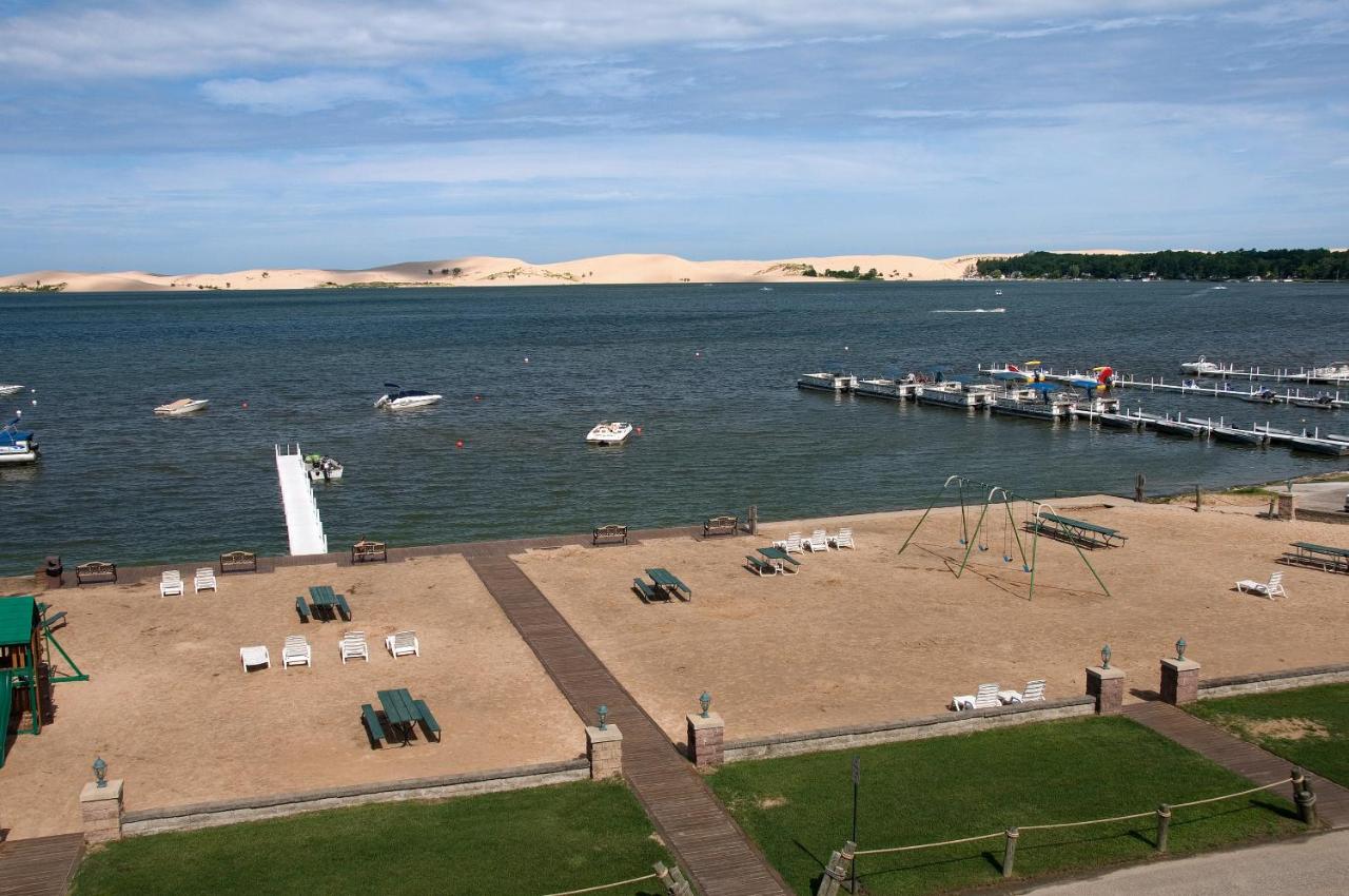 Dune Shores Resort — photo 15