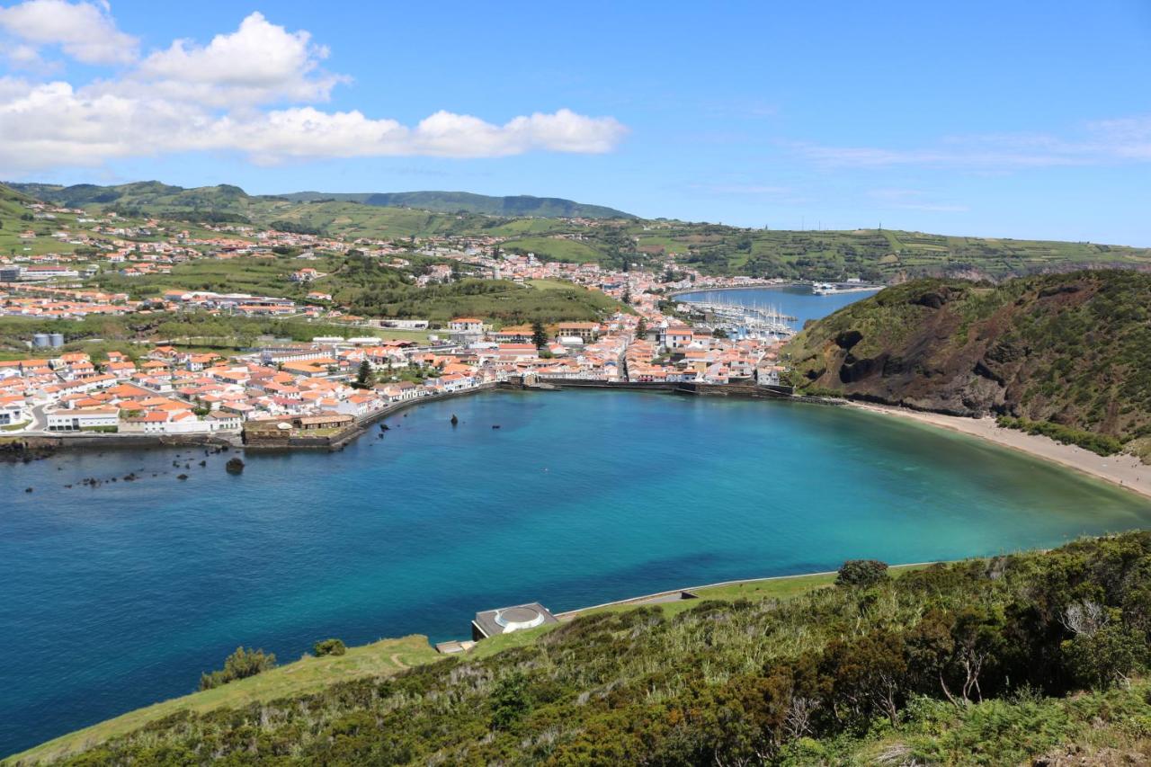 Beach: Monte da Guia