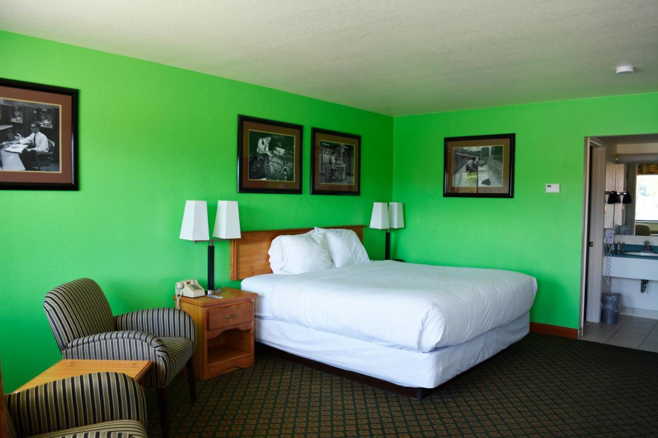 Retro Inn at Mesa Verde — photo 18