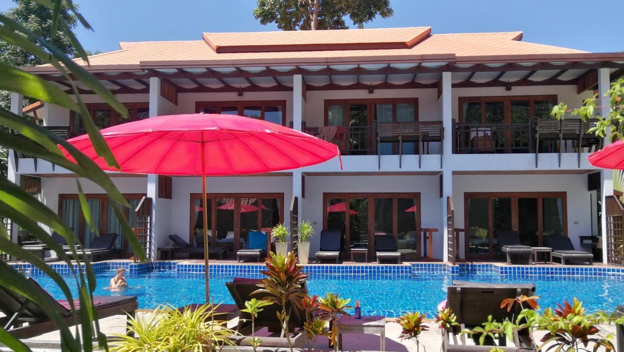 Image: Blue Diamond Resort