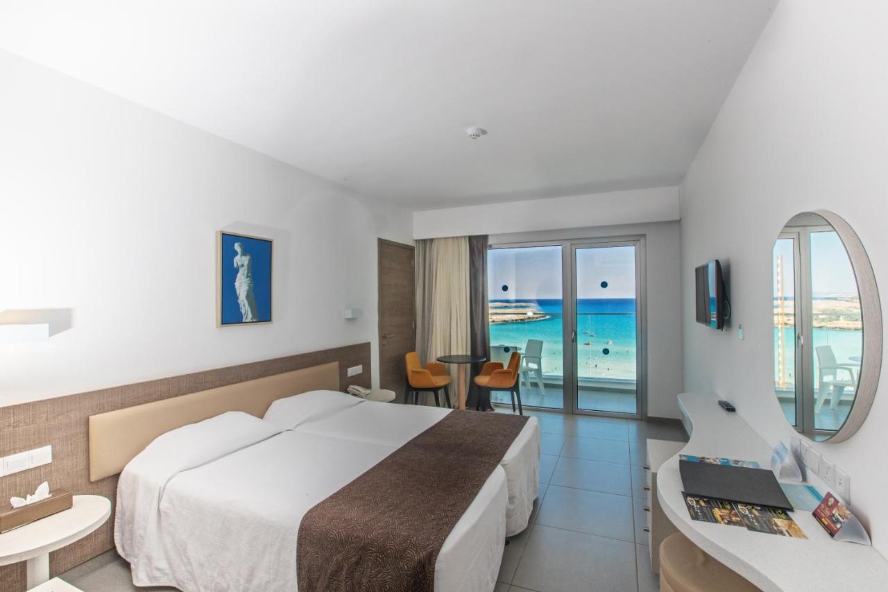 Vassos Nissi Plage Hotel & Spa photo