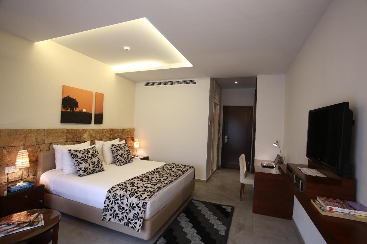 Monoberge Hotel photo