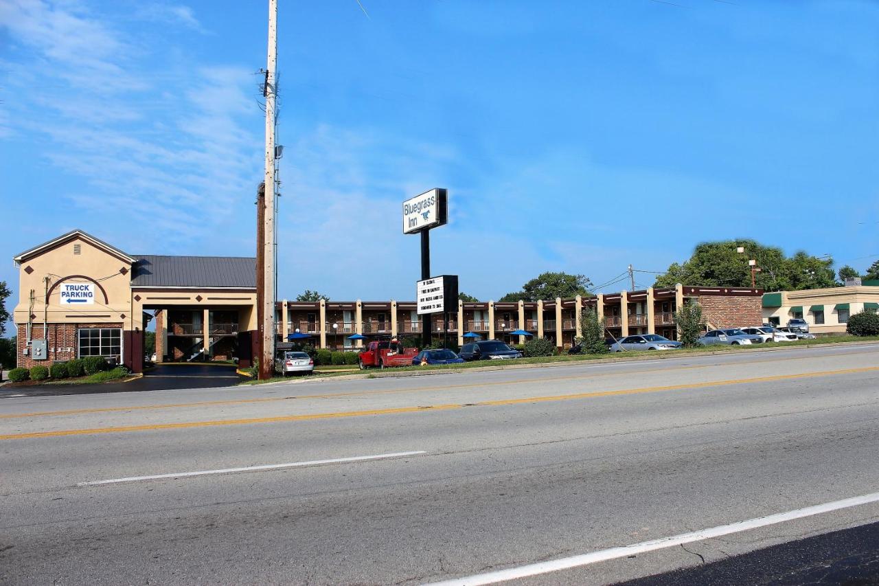 Bluegrass Inn — photo 24