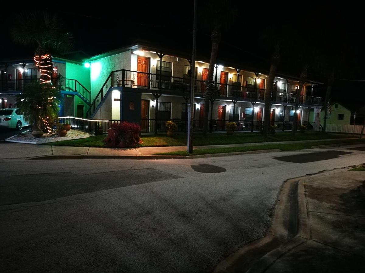 Merida Inn & Suites — photo 22