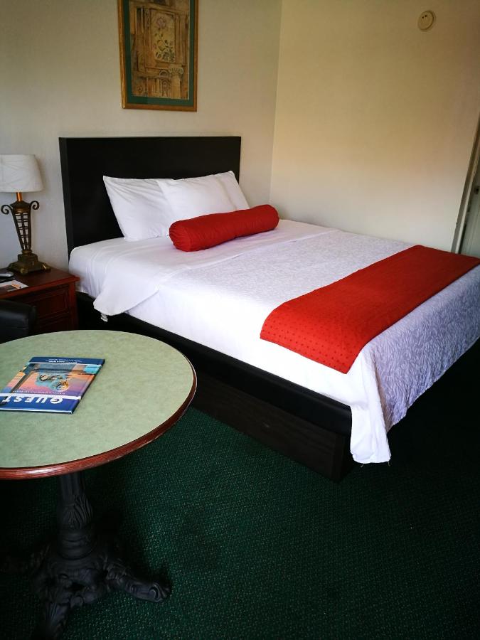 Merida Inn & Suites — photo 21