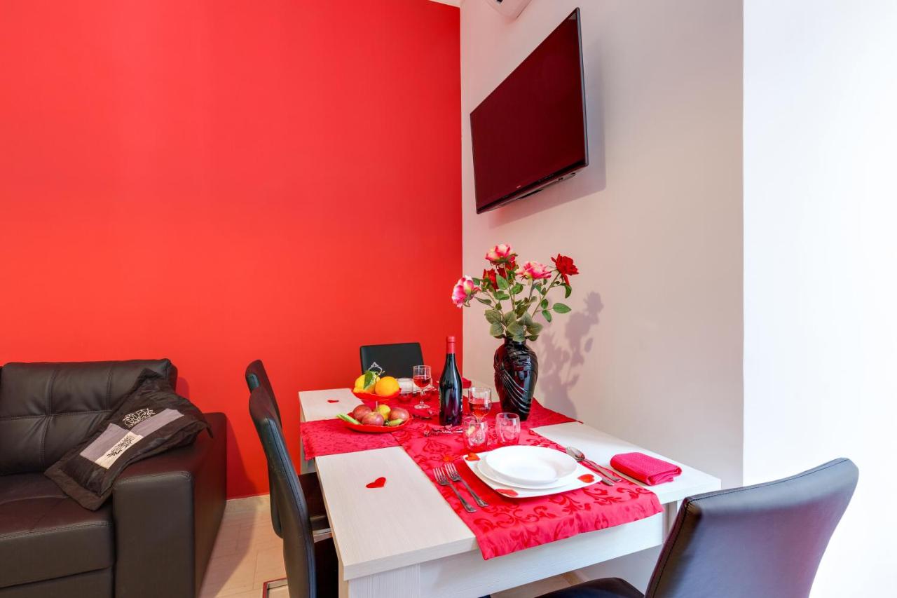 New In! Sophie at Colosseum - 5