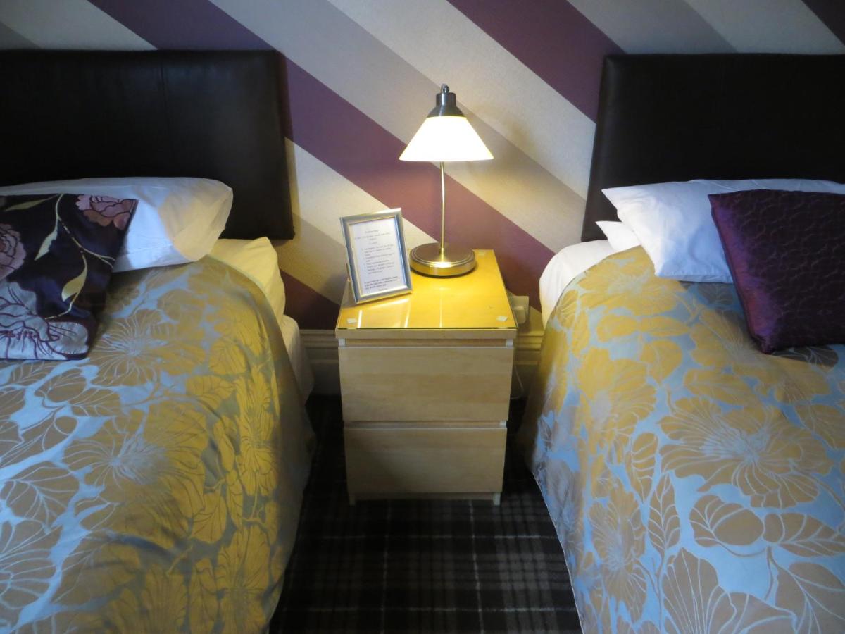 Moorgarth Guest House - Laterooms