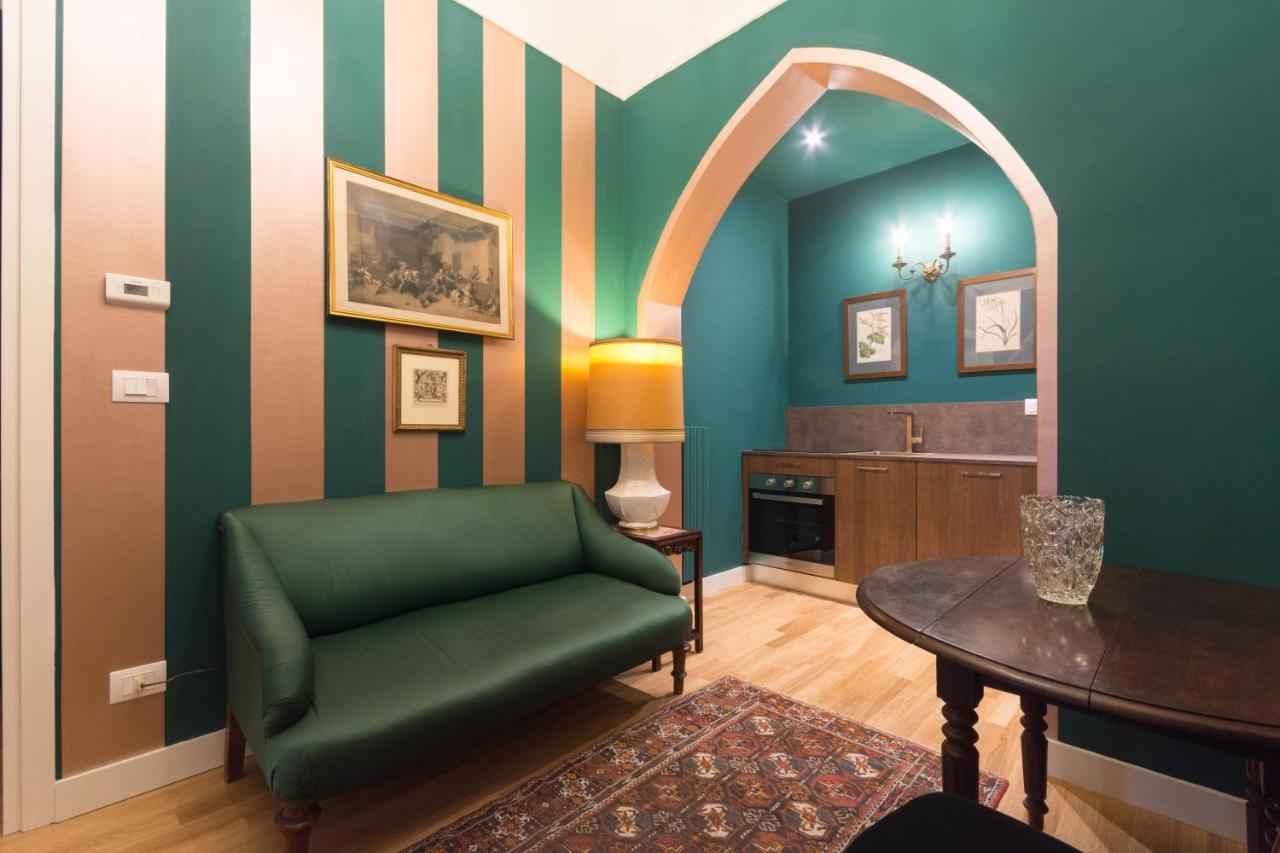 Porta Palace Apartments photo