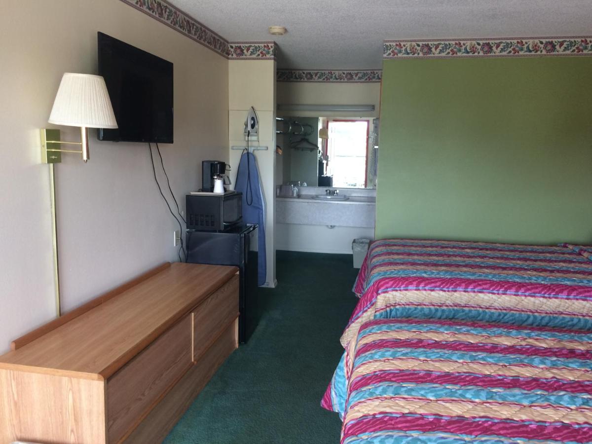 Western Motel - Camilla — photo 20