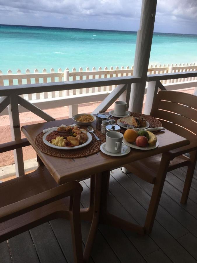 Butterfly Beach Hotel - 4