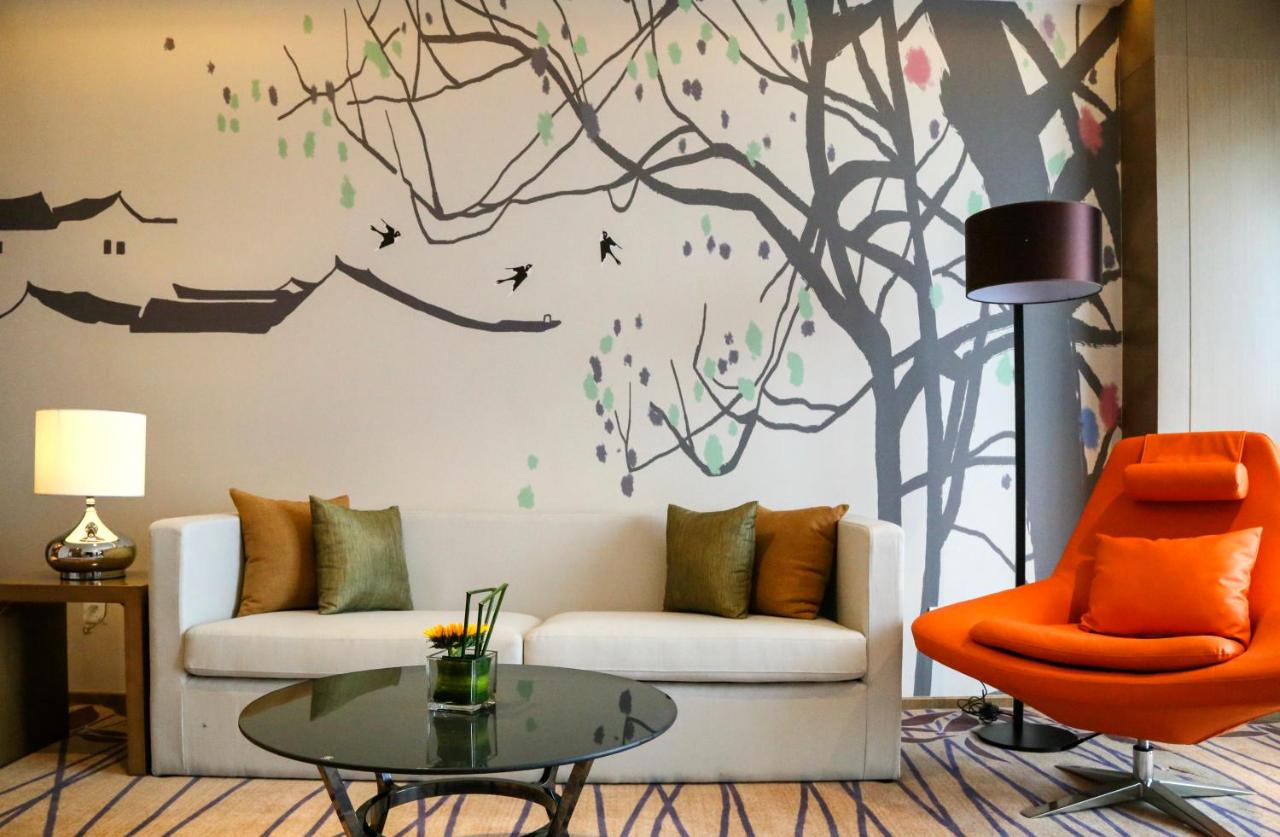 Holiday Inn Chengdu High-Tech Center, an IHG Hotel photo
