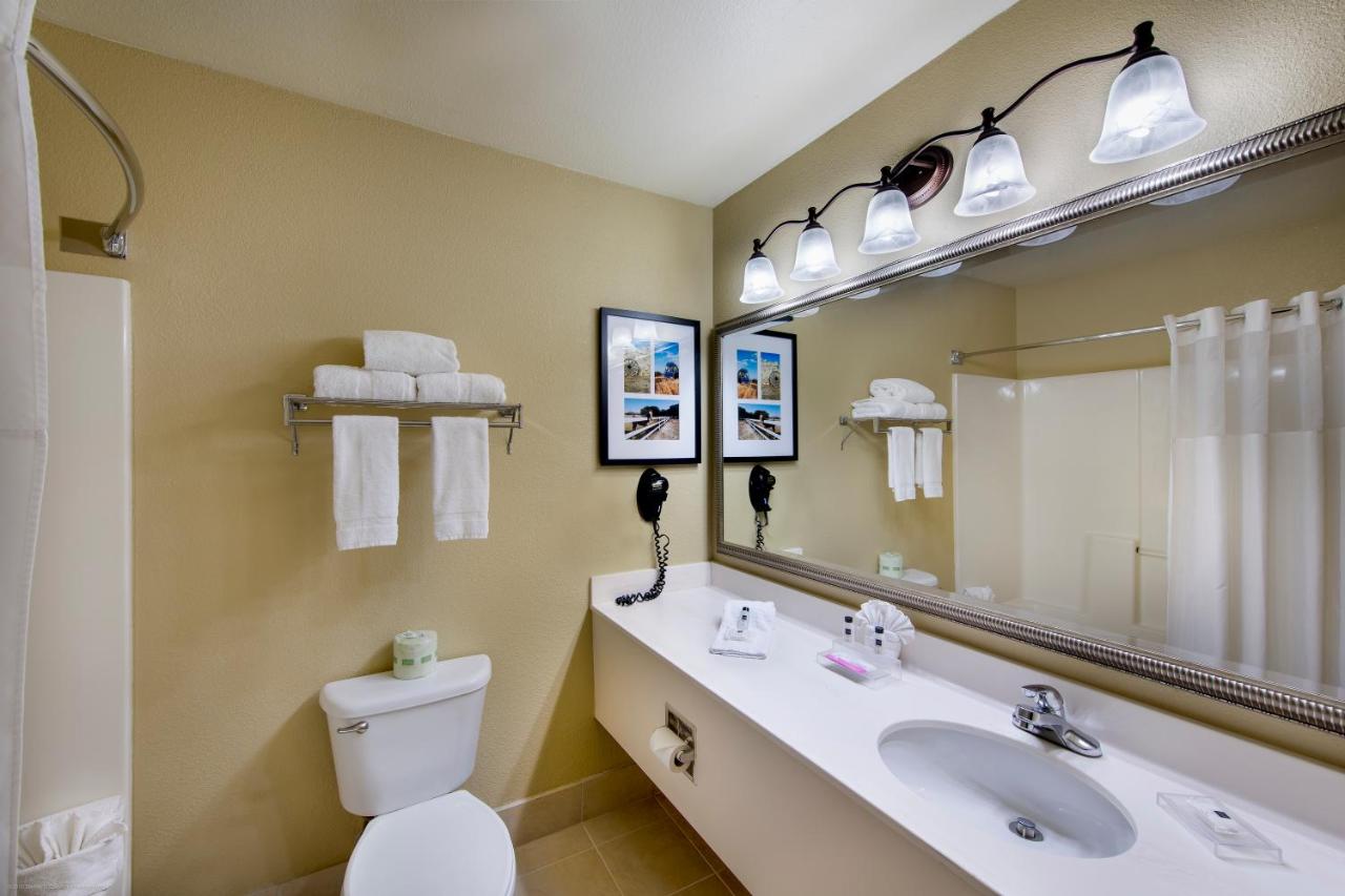 Inn Towne Motel — photo 3