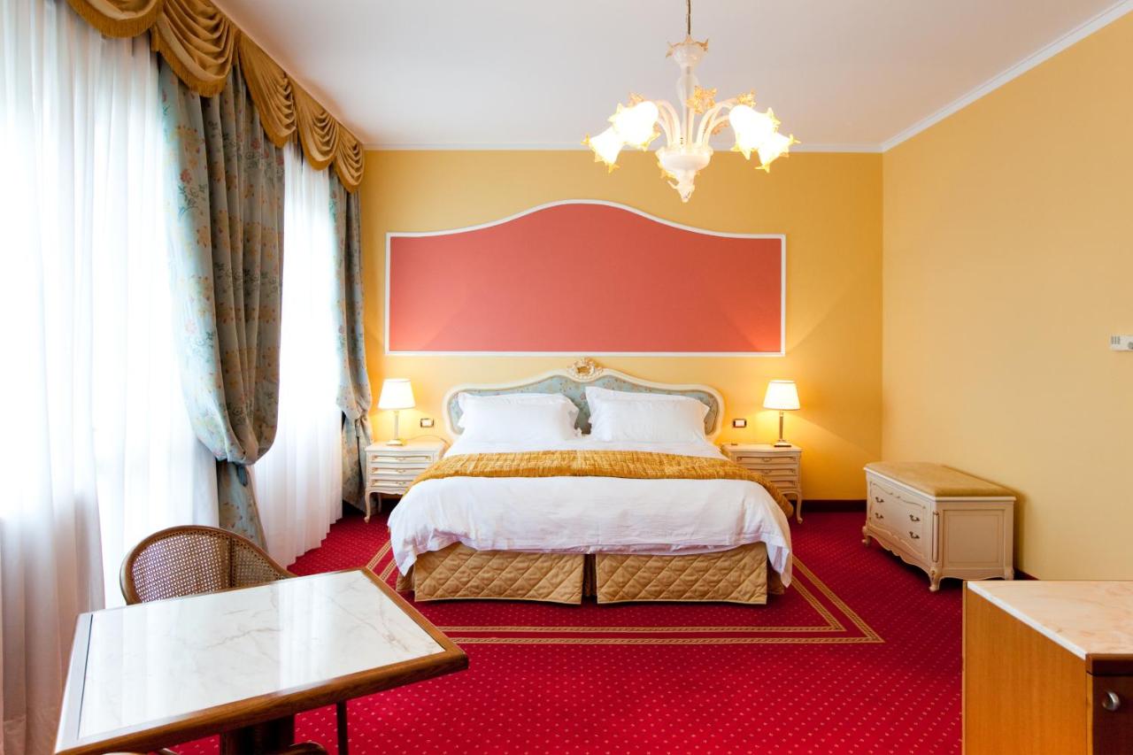 Grand Hotel Trieste & Victoria - Laterooms