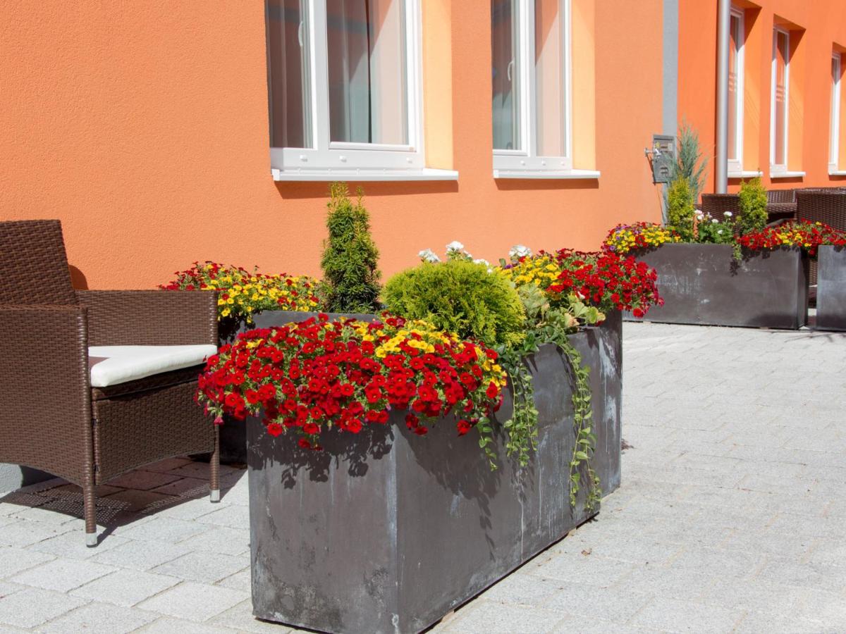 Winrooms Seminar Hotel & Apartments photo