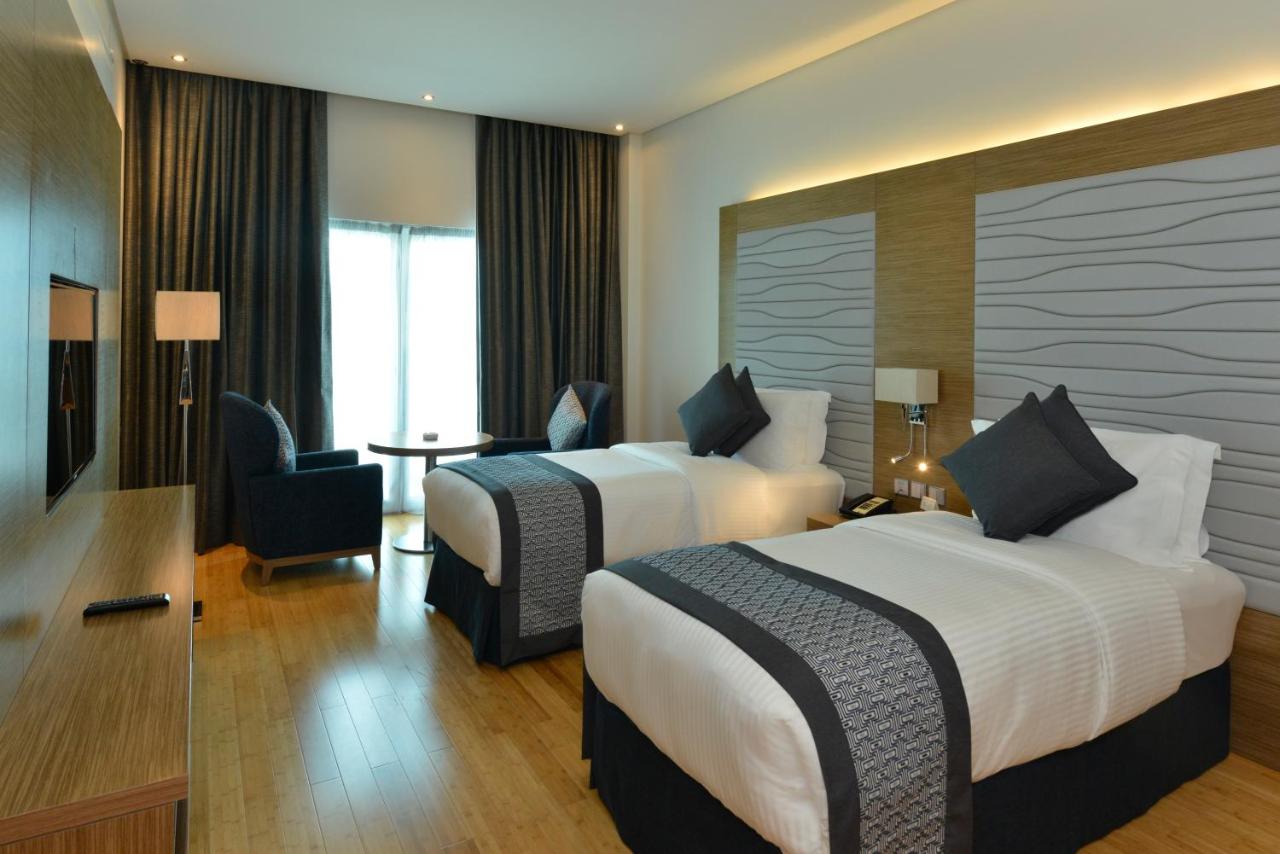 Ramada by Wyndham Manama City Centre photo