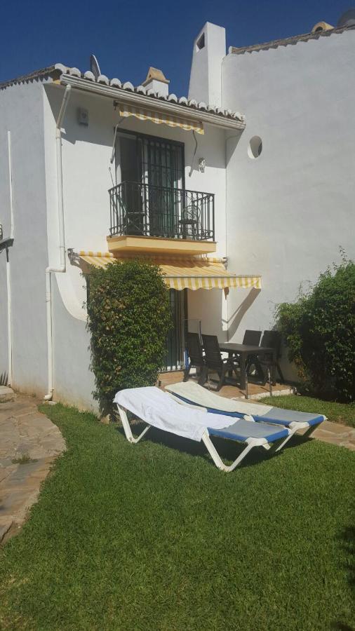 Calahonda 2 Bedroom House with Air Con, Sitio de Calahonda ...