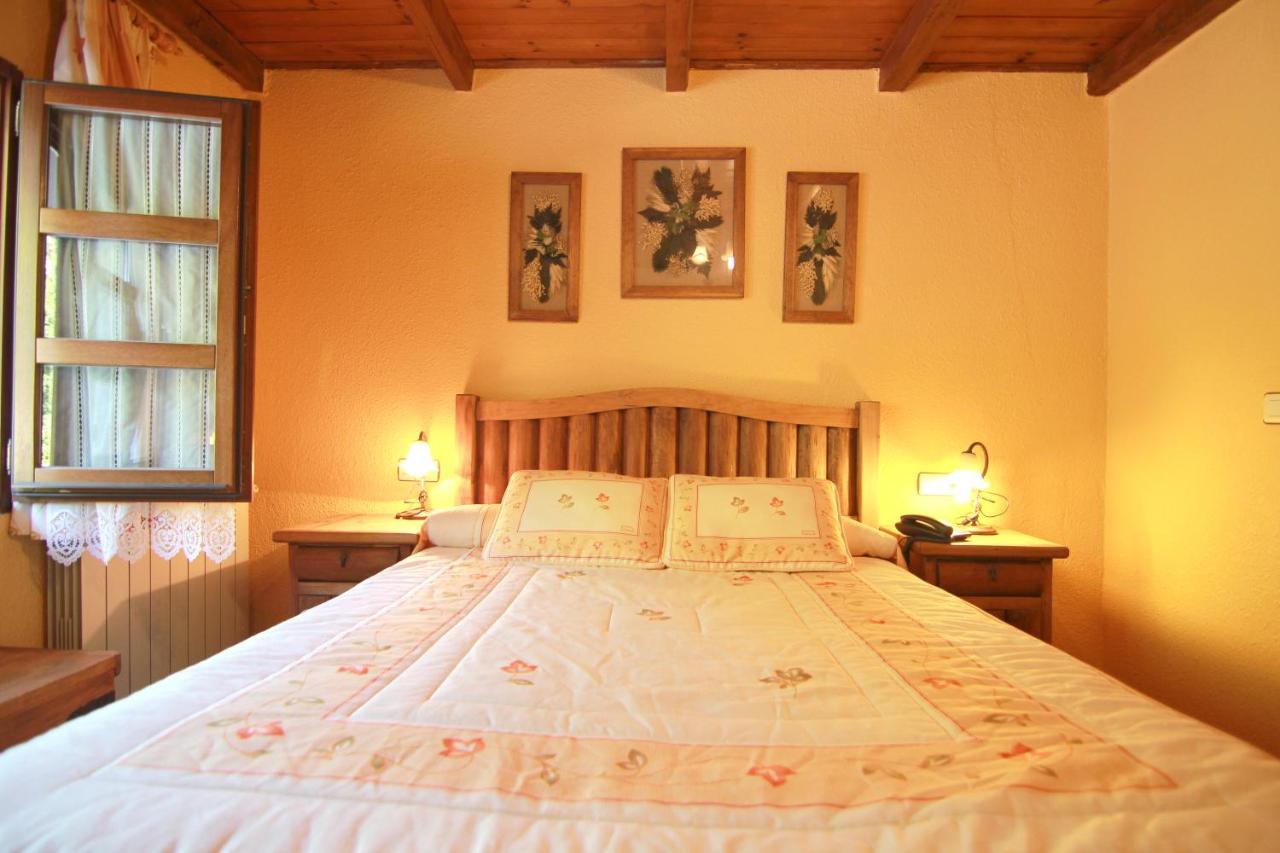 Hotel Núcleo Rural Tixileiro (Espanha Sisterna) - Booking.com