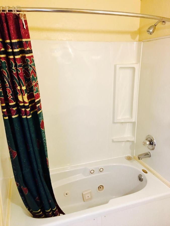 Lawton Inn — photo 15