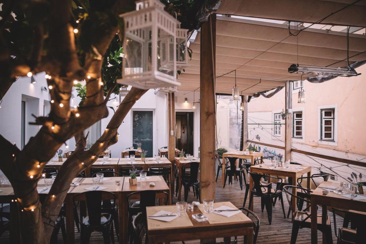 Santa Bica Eat Drink & Sleep - 4