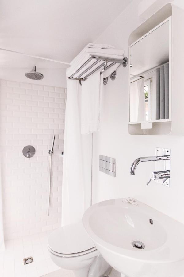 Santa Bica Eat Drink & Sleep - 3