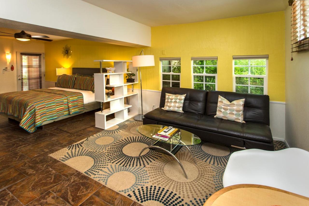 Desert Riviera Hotel - A Town & Desert Boutique Hotel — photo 6