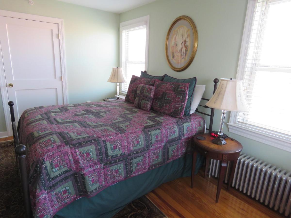 The Swope Manor Bed & Breakfast — photo 1