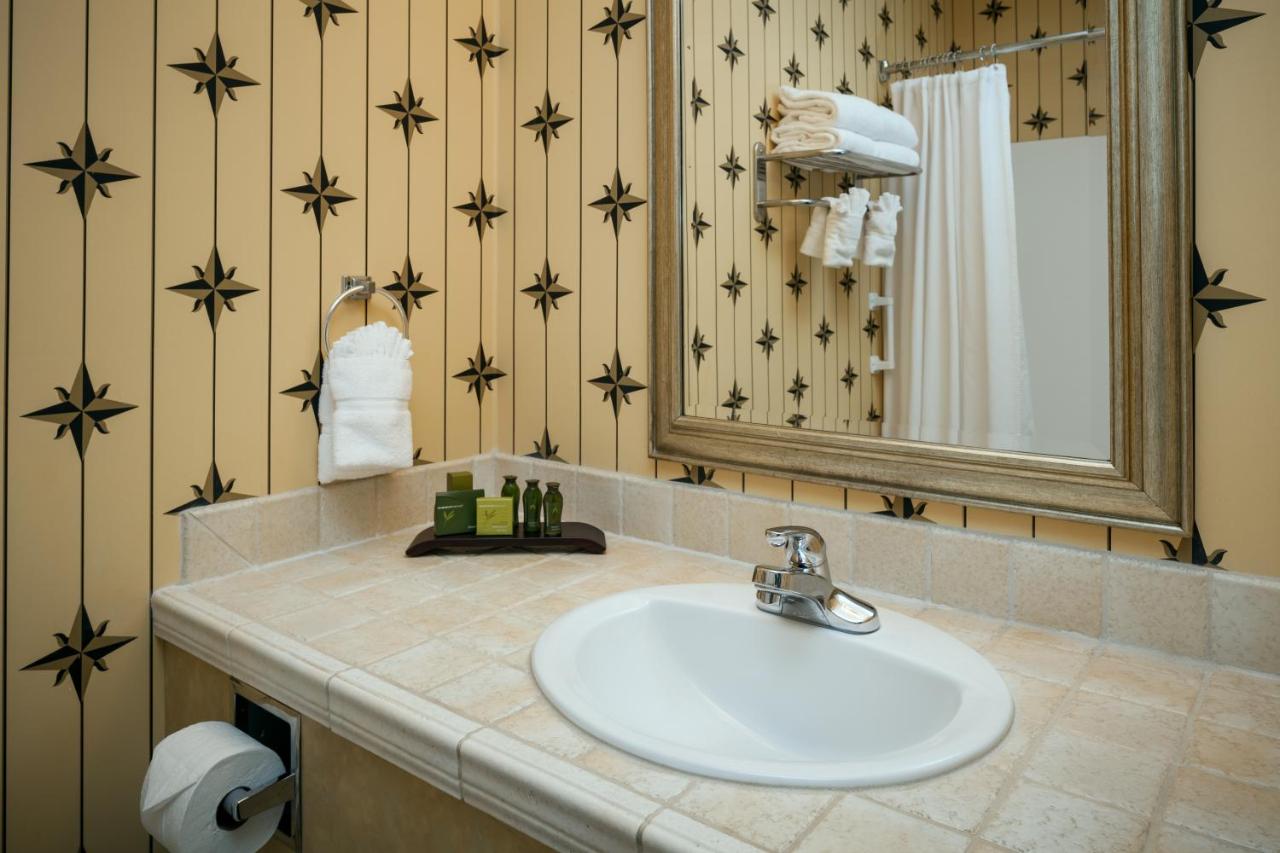 Plaza Inn & Suites at Ashland Creek — photo 8