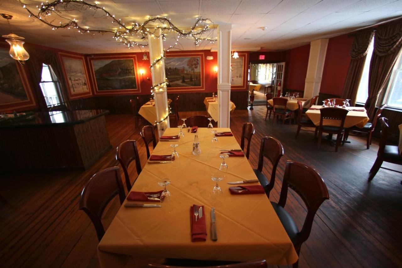 Smugglers Notch Inn — photo 24
