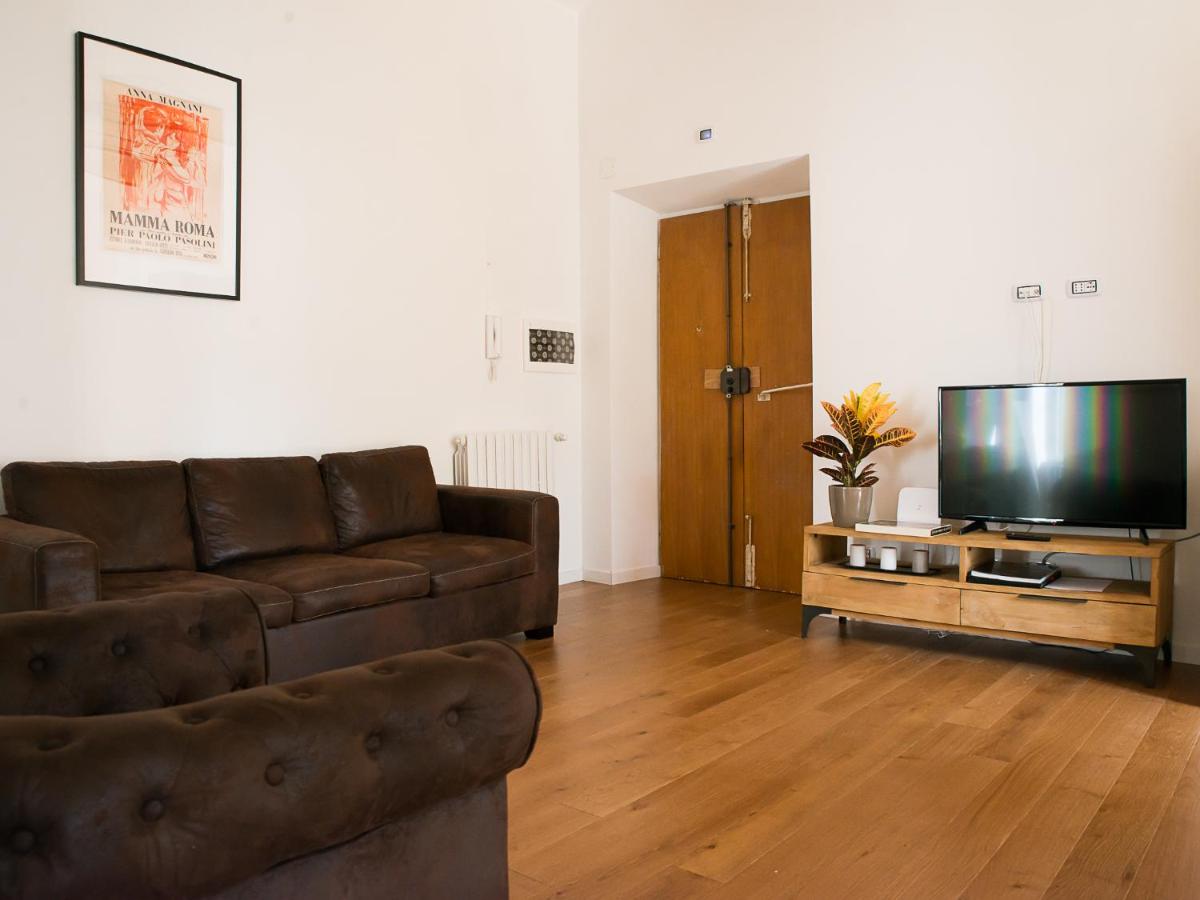 Domus Claudi Colosseum - 5