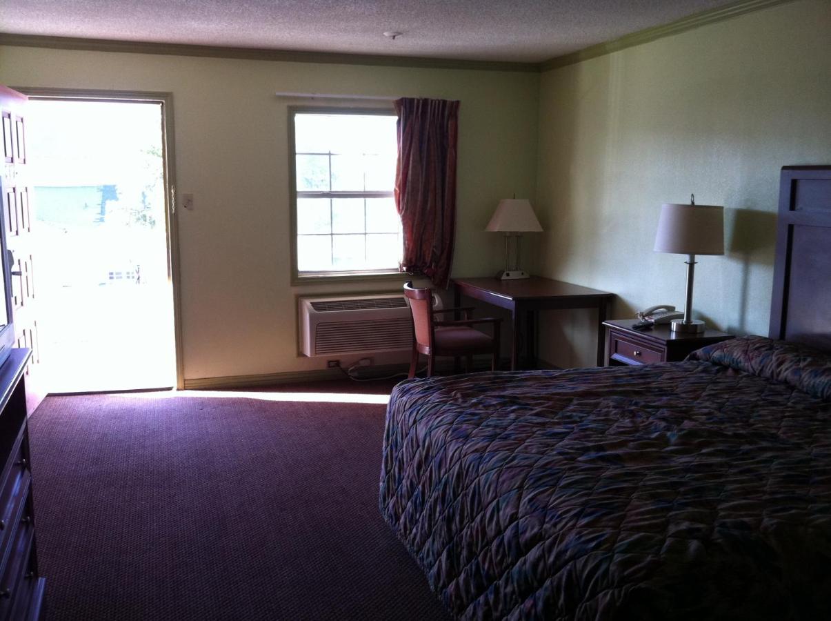 Midland Inn — photo 10