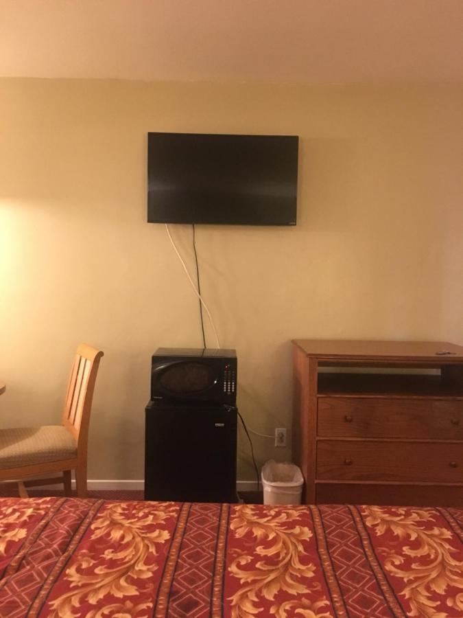 Twenty-First Century Inn — photo 5