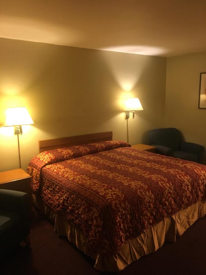 Twenty-First Century Inn — photo 10