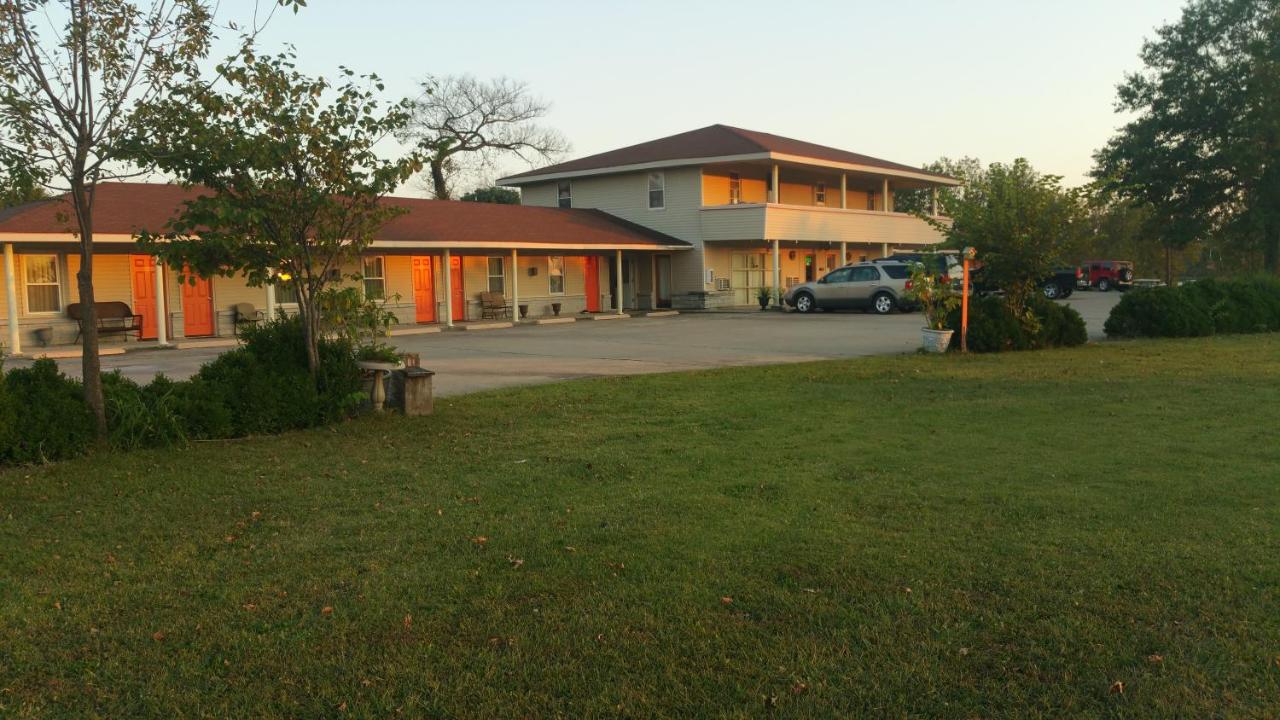 Best Budget Inn — photo 13