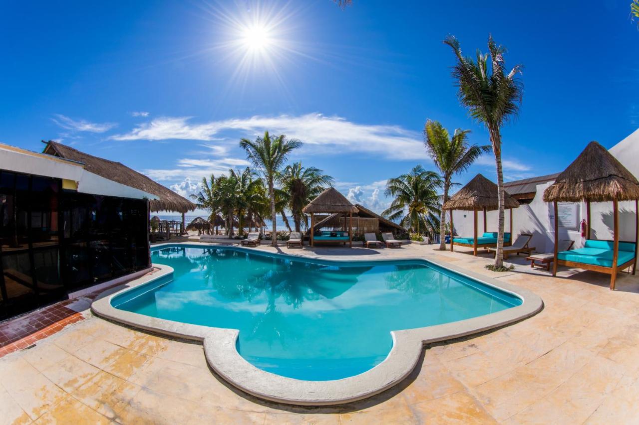 Hotel Ojo De Agua photo