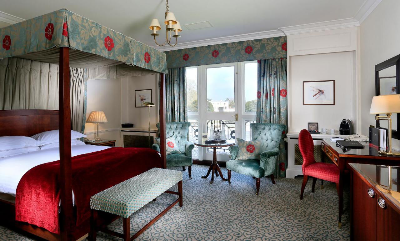 Macdonald Compleat Angler - Laterooms