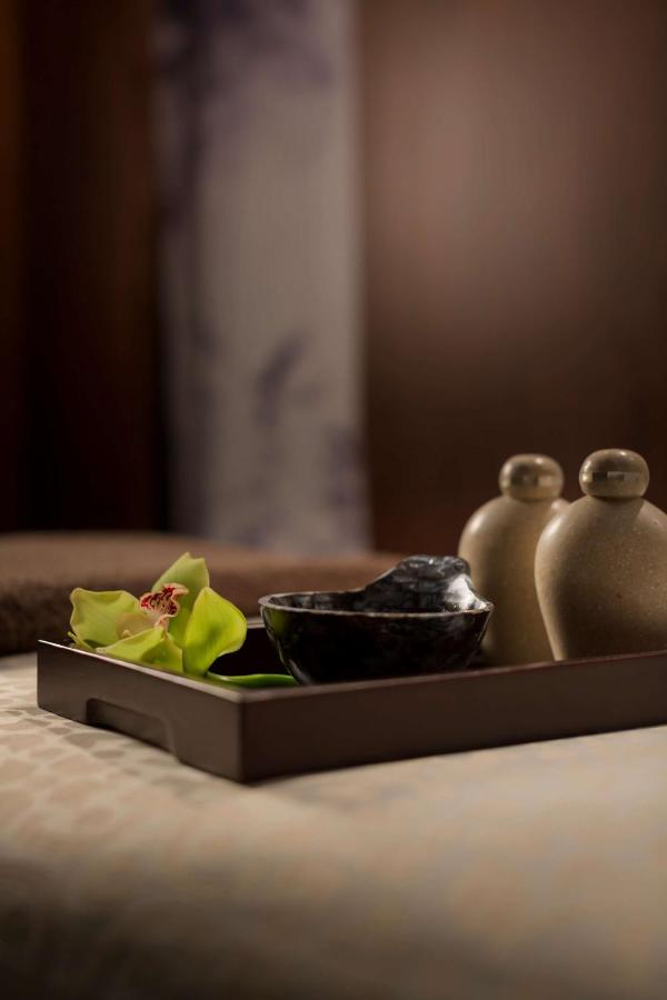 Spa hotel: Hyatt Regency Qingdao - Stone old beach - Exhibition Center