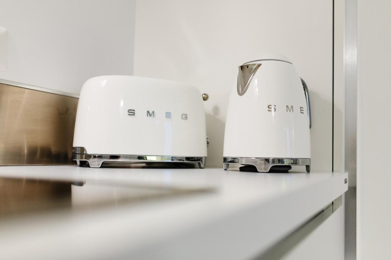 White Stylish Apartments photo