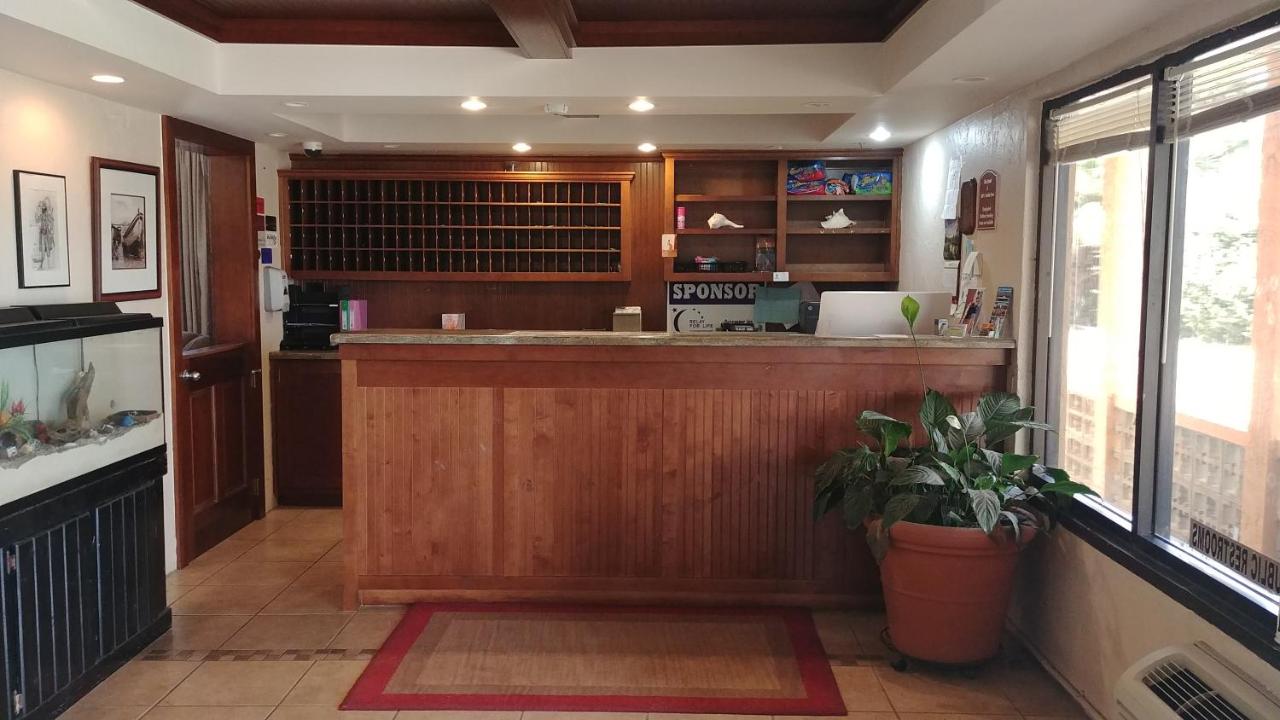 Buccaneer Inn — photo 11