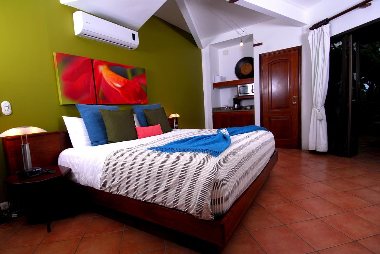 Tulemar Resort photo