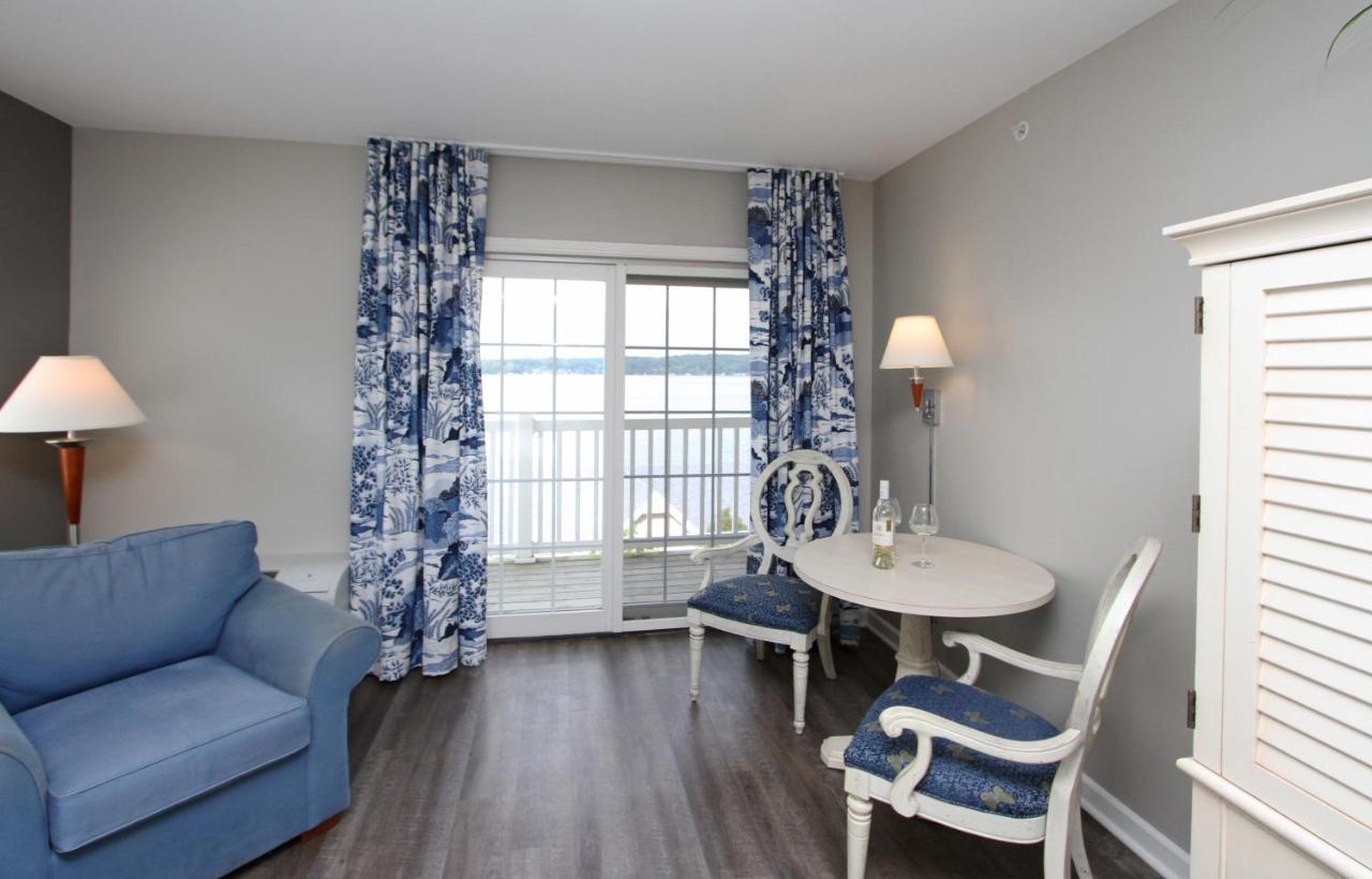 Bay Pointe Inn — photo 16