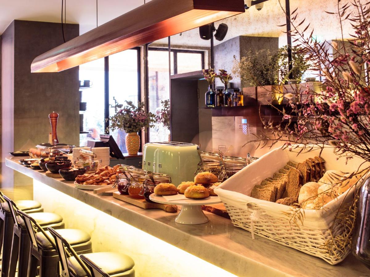 Dear Lisbon - Gallery House - 2